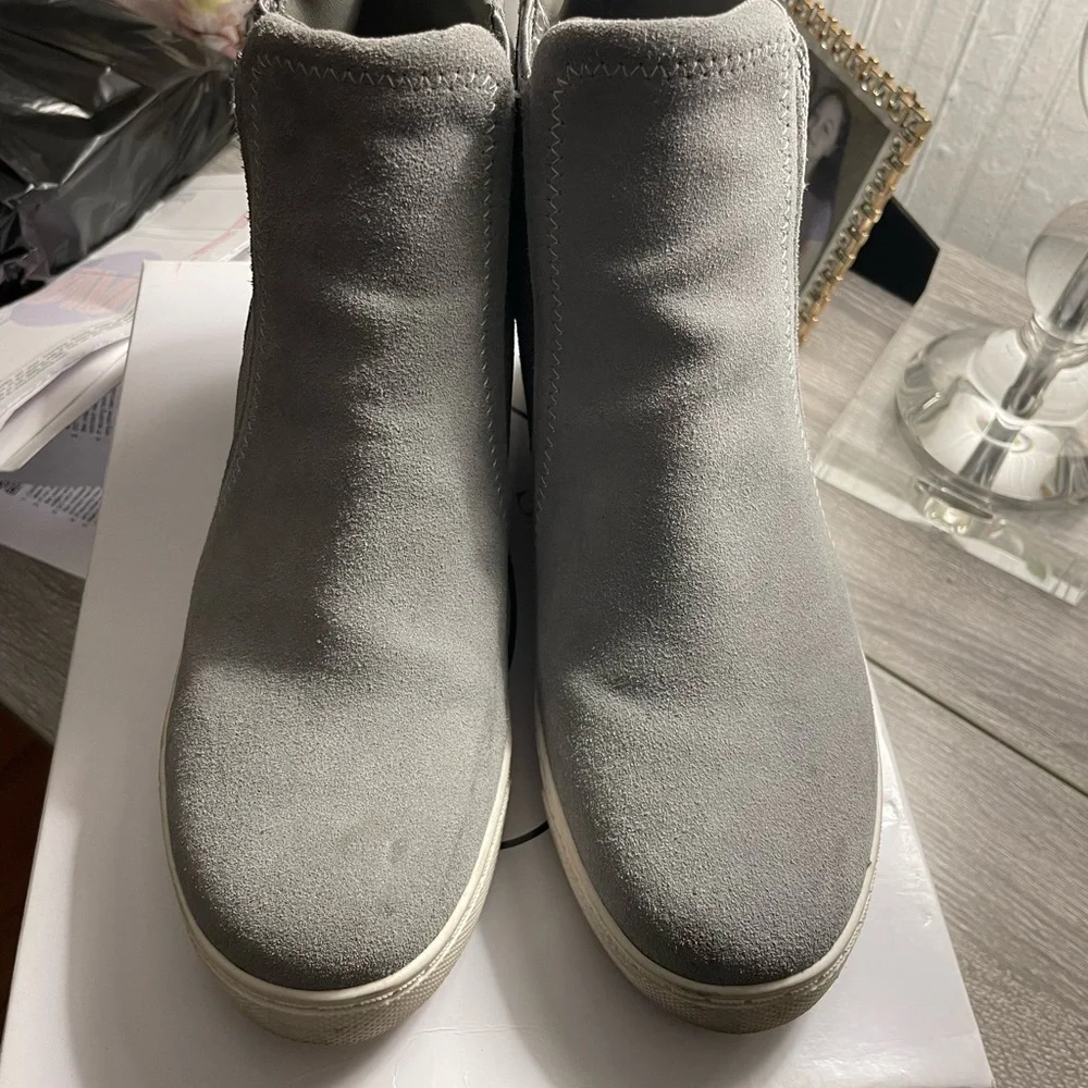 Gently used Steve Madden wedge sneakers - Picture 1 of 5
